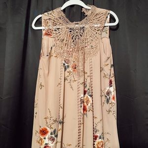 vintage dress! Size small , from a cute boutique